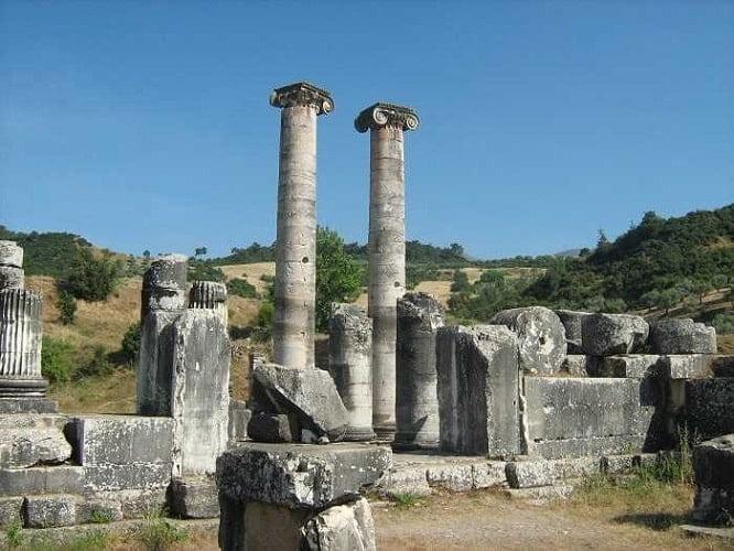 Sardes Orenyeri